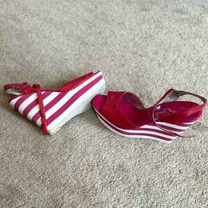 Jessica Simpson wedges
